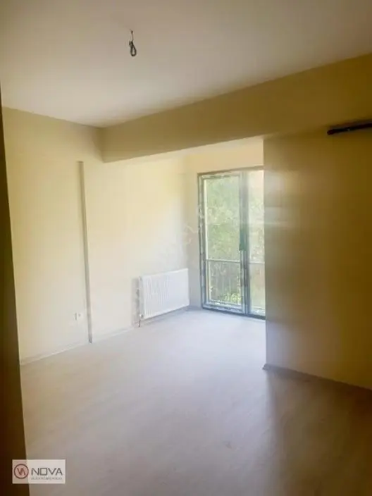 Nova'dan Moda Şifa Sokak'ta,satılık, Balkonlu 2+1 — fotoğraf 9