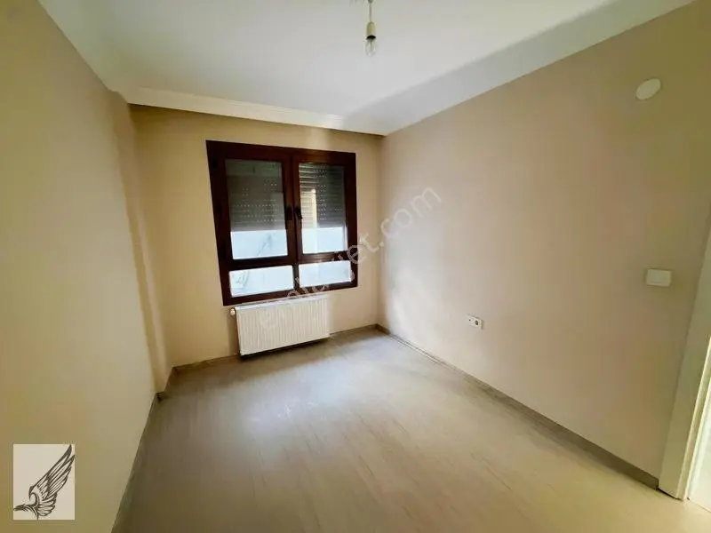 Seferihisar Merkezde 2+1 Kapalı Mutfak Satılık Daire — fotoğraf 6