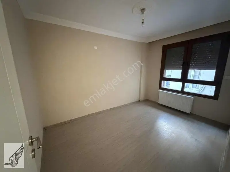 Seferihisar Merkezde 2+1 Kapalı Mutfak Satılık Daire — fotoğraf 9