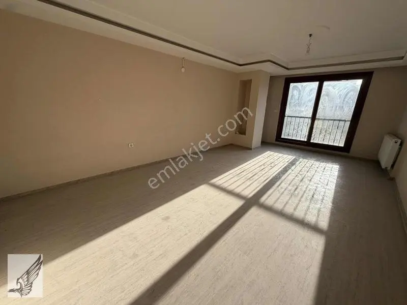 Seferihisar Merkezde 2+1 Kapalı Mutfak Satılık Daire — fotoğraf 12