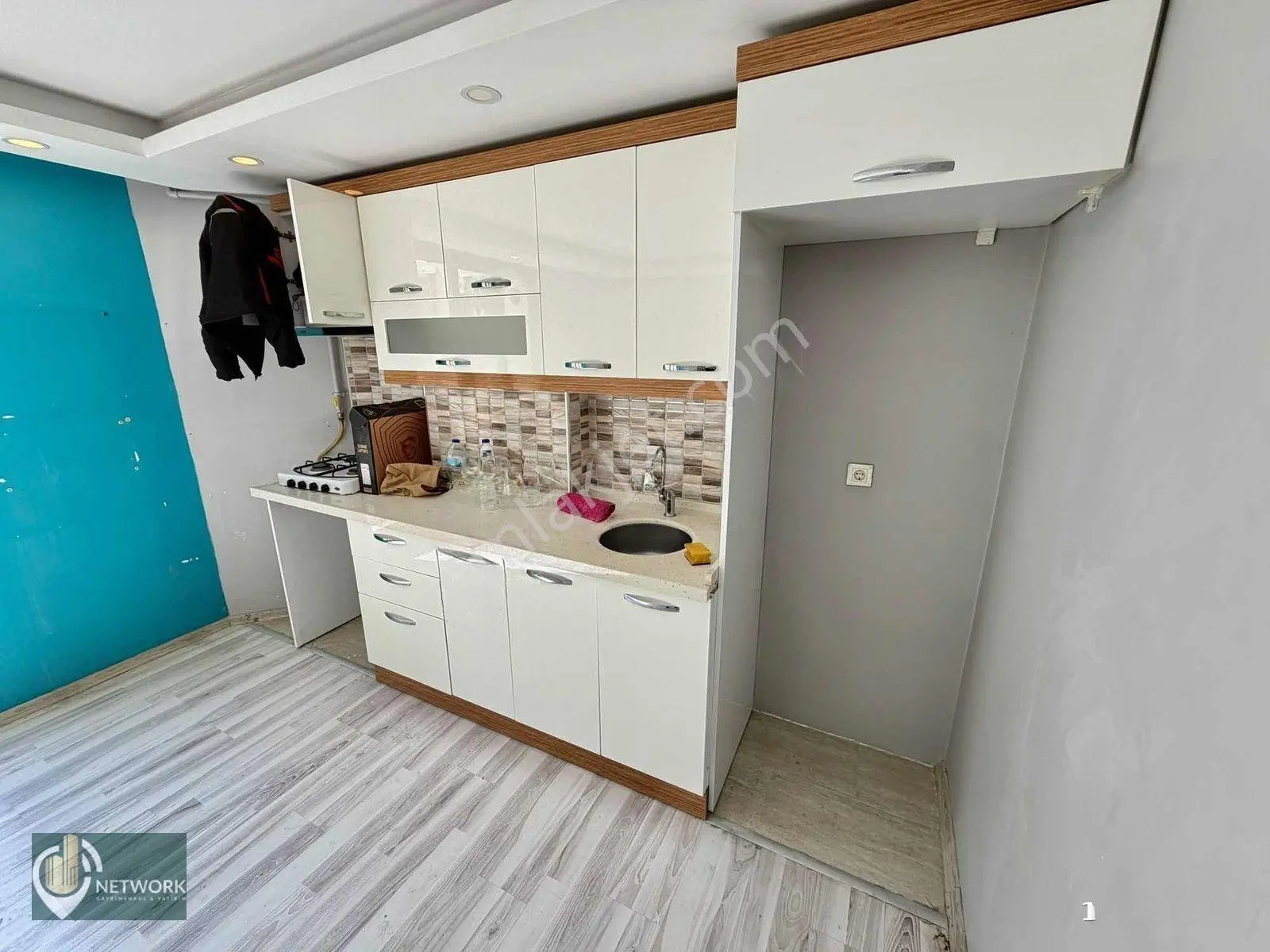 Kat Mülkiyetli 2+1 Kapalı Otoparklı Cadde Üzeri Ferah Daire — fotoğraf 7