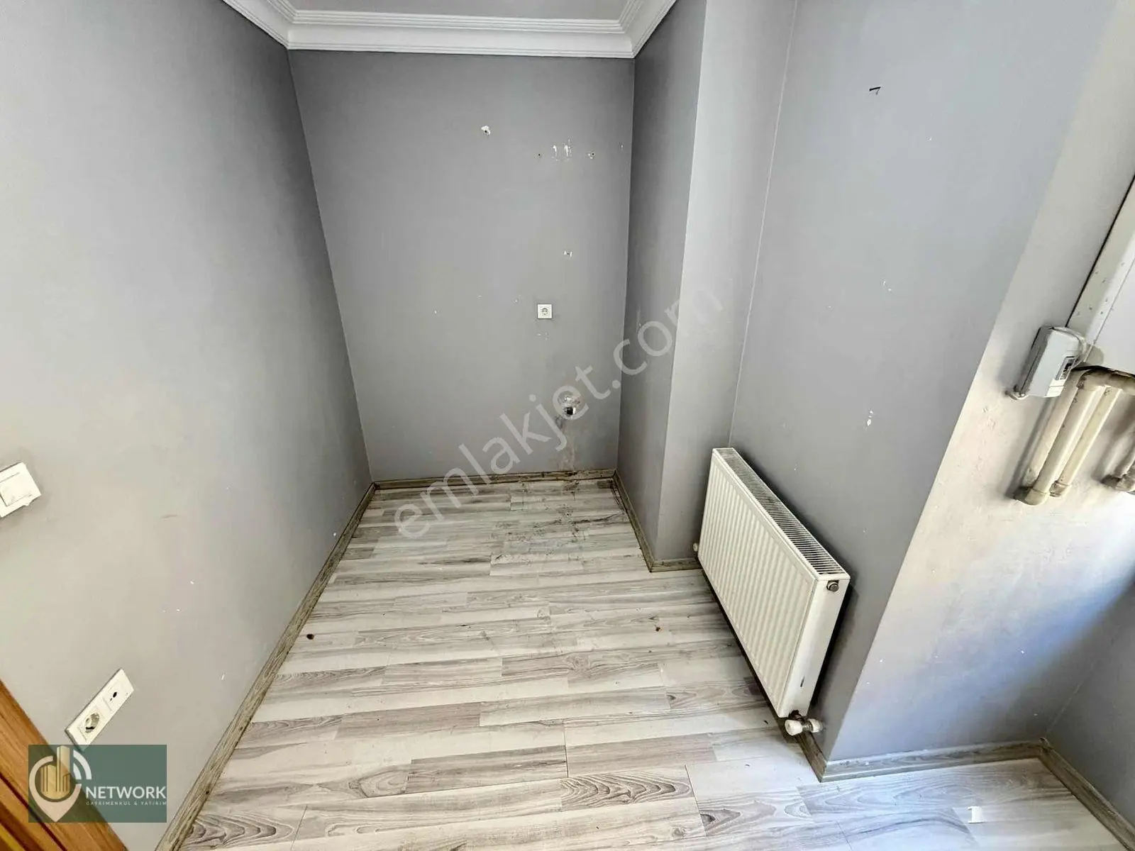 Kat Mülkiyetli 2+1 Kapalı Otoparklı Cadde Üzeri Ferah Daire — fotoğraf 14