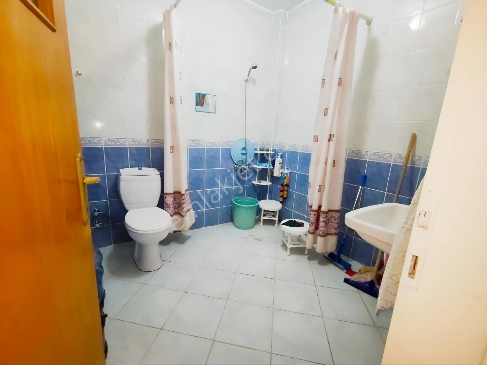Yılmaz Gayrimenkulden Ön Cephe Geniş Metre Kare Güney Cephe 3+1. — fotoğraf 24