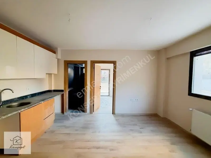 Konsept'den Site İçerisinde Teraslı Satılık 1+1 Daire — fotoğraf 8