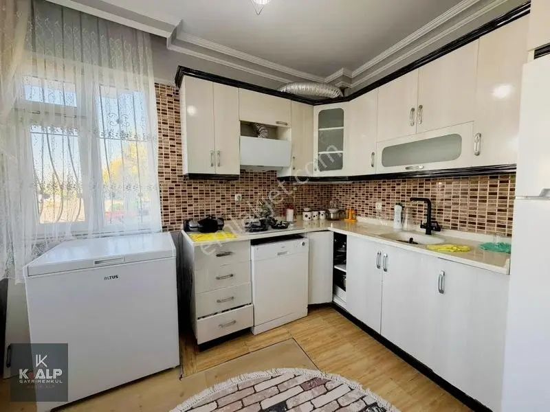 Acill Satılık 3+1 Daire.doğalgazlı Masrafsız Hemen Teslim — fotoğraf 5