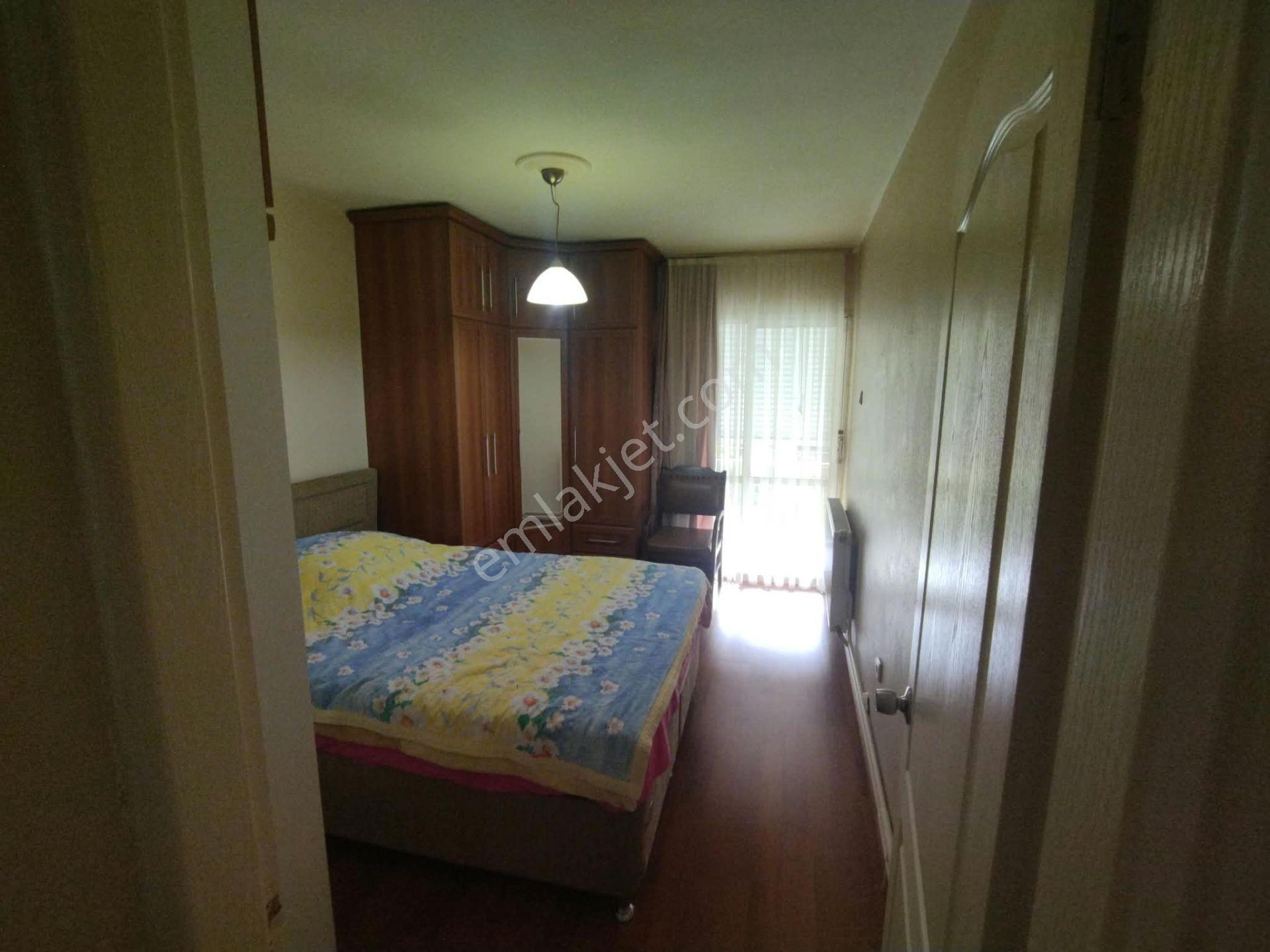 Balçova Ç.emeç Mh. Merkezi Konumda 2+1 Satılık Daire — fotoğraf 13