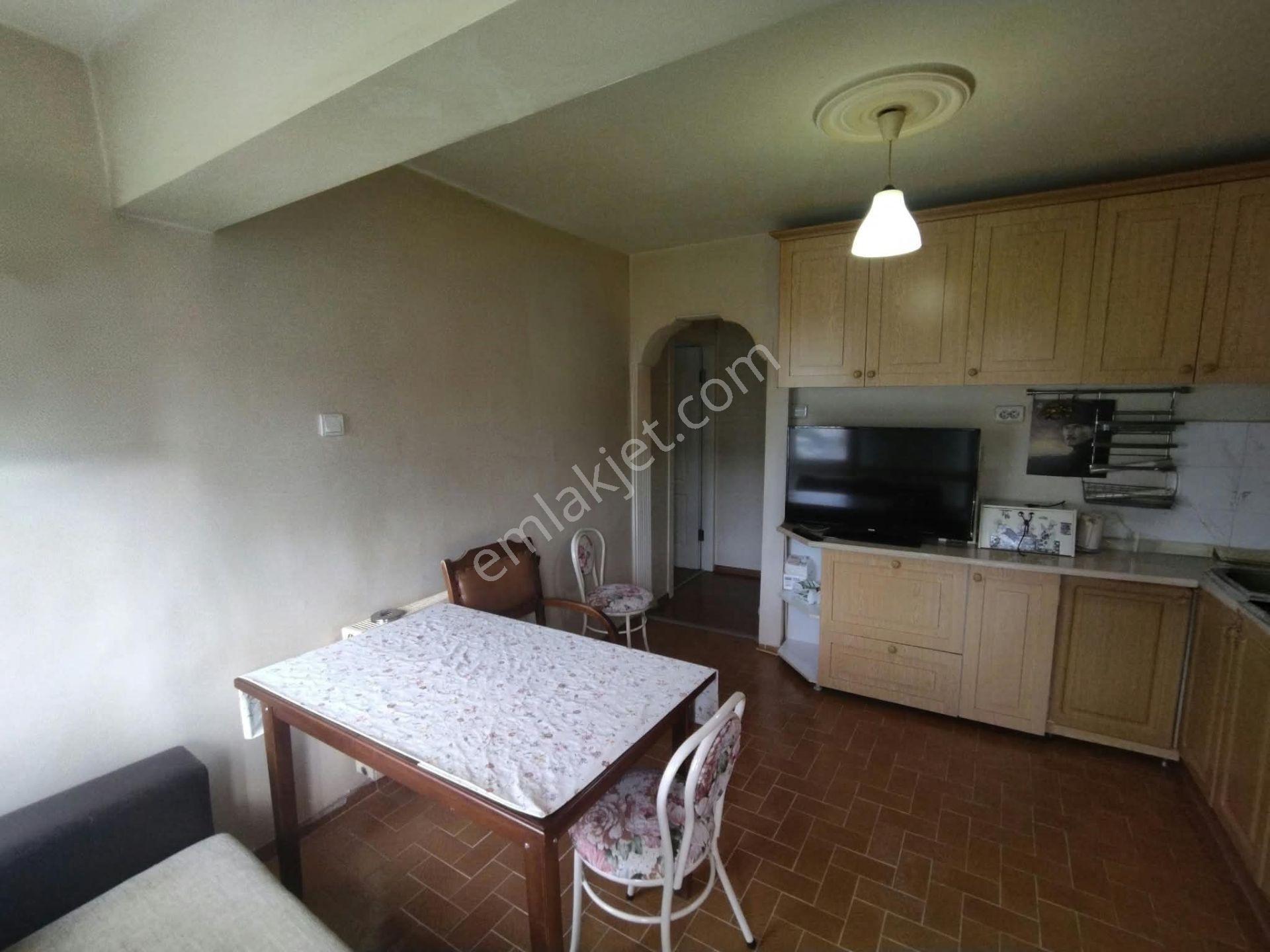 Balçova Ç.emeç Mh. Merkezi Konumda 2+1 Satılık Daire — fotoğraf 18