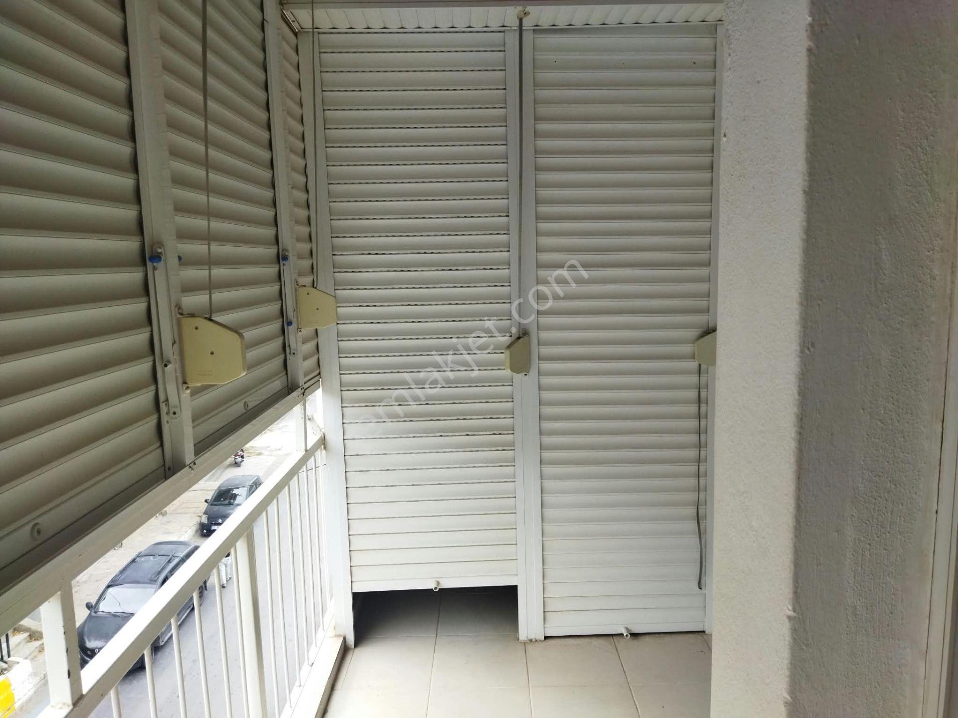 Balçova Ç.emeç Mh. Merkezi Konumda 2+1 Satılık Daire — fotoğraf 24