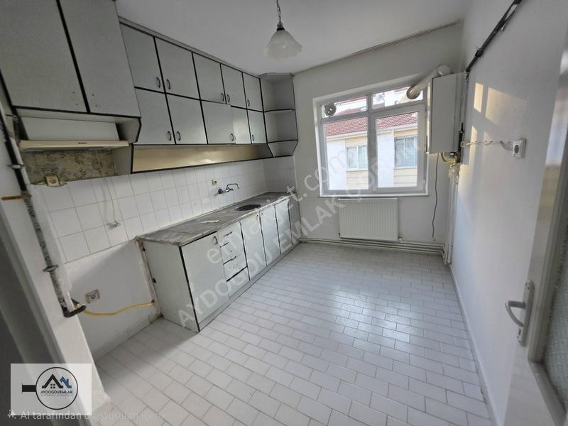 Aydoğdudan İpek Taksi Civarı Satılık 2+1 Daire 90M², Kilerli,