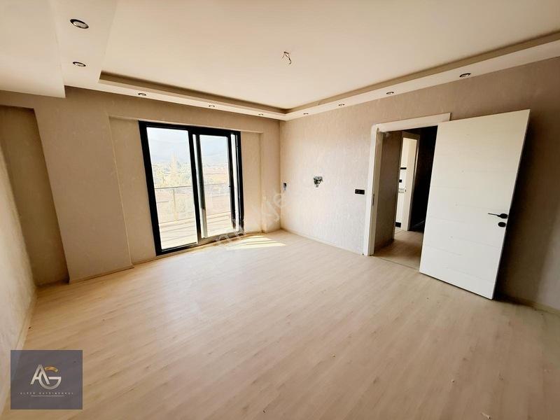 İstasyon Mah. Akkeçili Cad. Sıfır Kapalı Mutfak 120 M2 3+1 Daire — fotoğraf 2