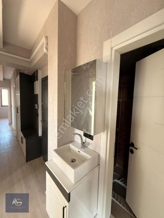 İstasyon Mah. Akkeçili Cad. Sıfır Kapalı Mutfak 120 M2 3+1 Daire — fotoğraf 7