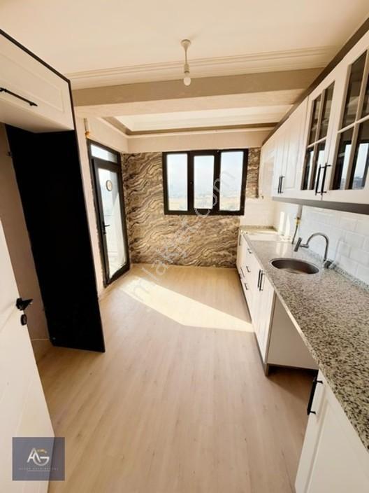 İstasyon Mah. Akkeçili Cad. Sıfır Kapalı Mutfak 120 M2 3+1 Daire — fotoğraf 8