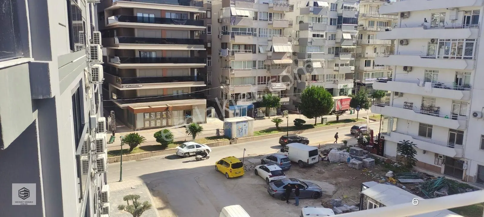 Gençlik Mahallesinde Cender Hotel Yakını 2+1 Ayrı Mutfaklı Daire