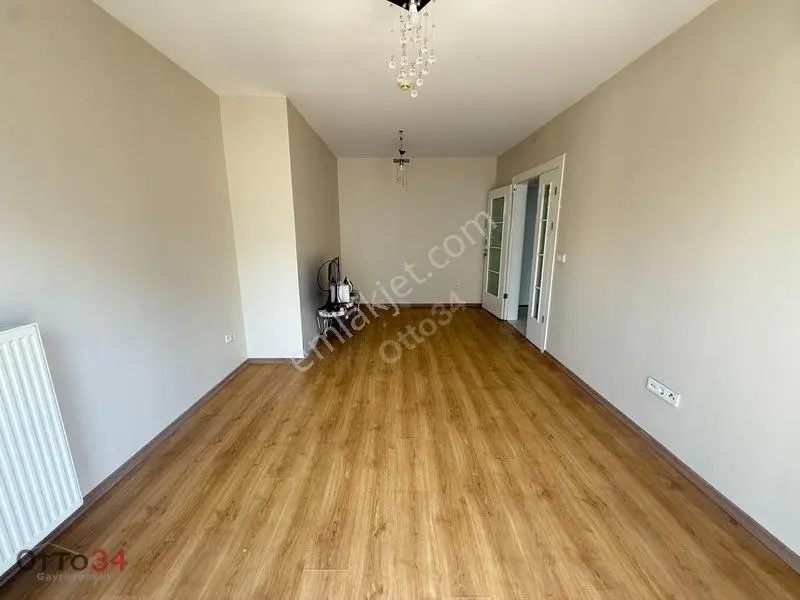 Otto34 'den İnnovia 3 Satılık 2+1 Havuz Cephe Boş Tadilatlı — fotoğraf 25