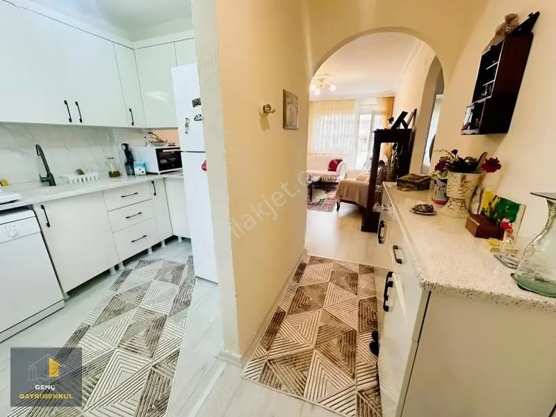 Denize Sıfır Site İçerisinde Masrafsız 2+1 Daire — fotoğraf 7