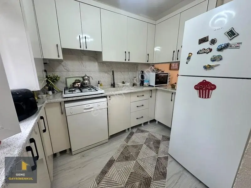 Denize Sıfır Site İçerisinde Masrafsız 2+1 Daire — fotoğraf 8