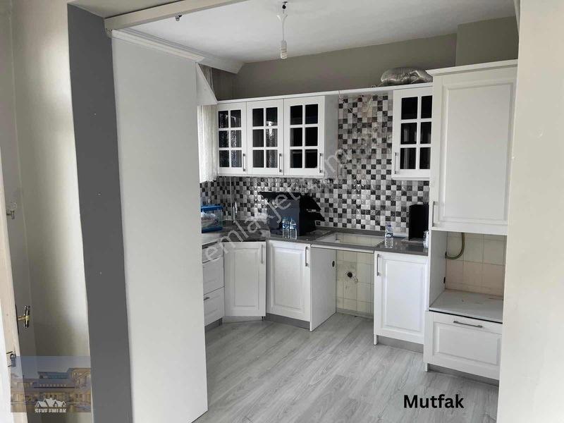 Ortahisar Aydınlıkevler Mah.'de Satılık 3+1 Daire — fotoğraf 3