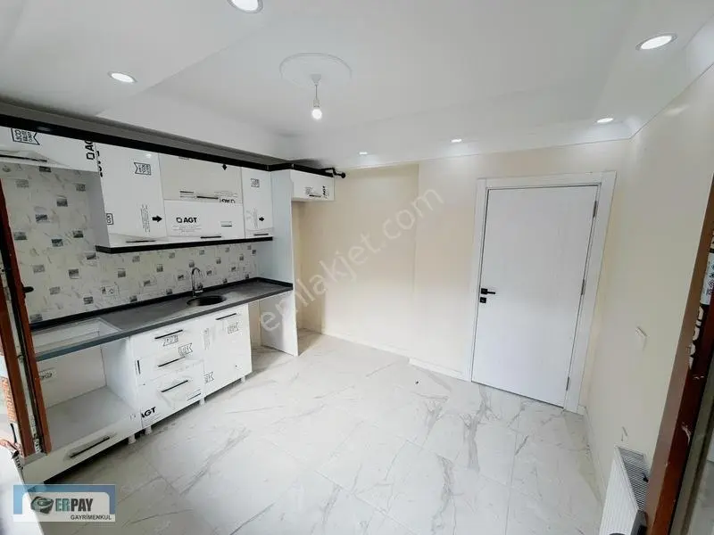 Erpay İnşaat'tan İ.paşa Mah. 3+1 125m² Müthiş Loksyonda Ara Kat — fotoğraf 21