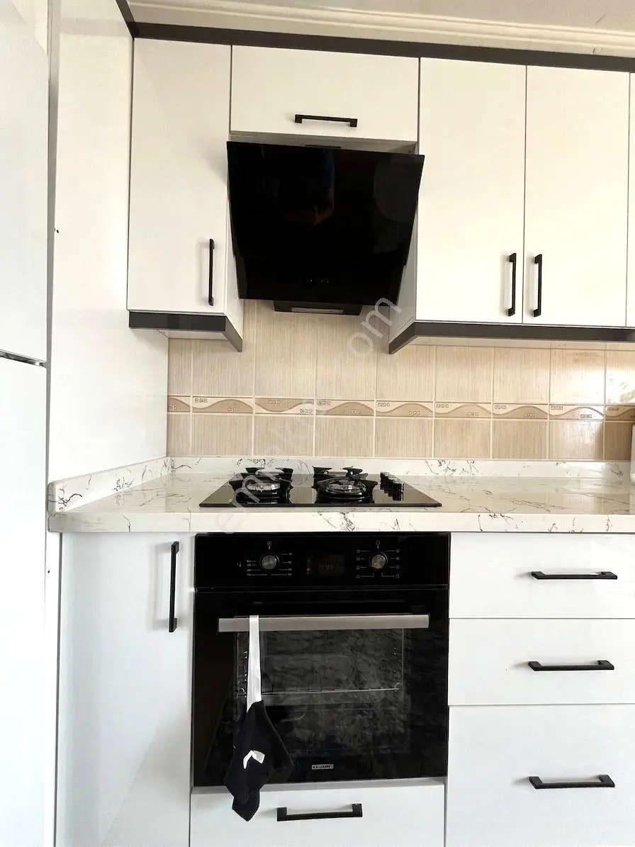 Alcı Mahallesinde Tapulu Ebeveyn Banyolu Geniş Arakat 3+1 Daire — fotoğraf 3