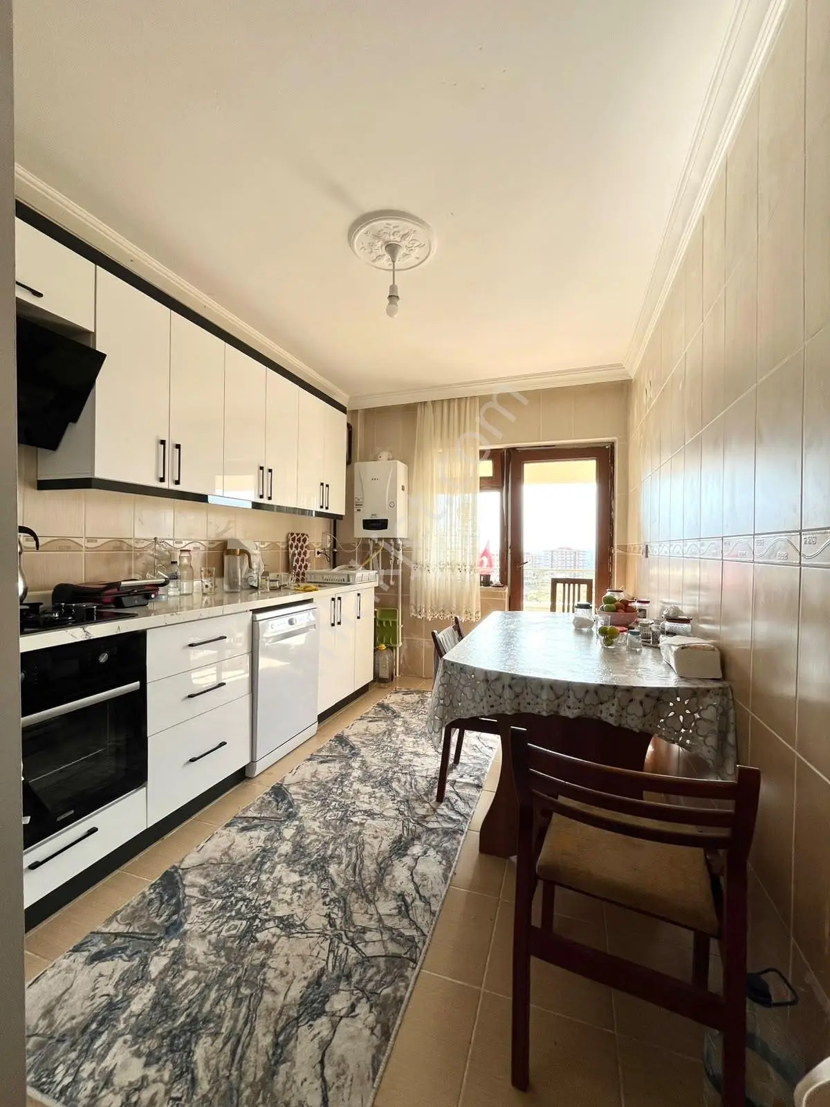 Alcı Mahallesinde Tapulu Ebeveyn Banyolu Geniş Arakat 3+1 Daire — fotoğraf 5