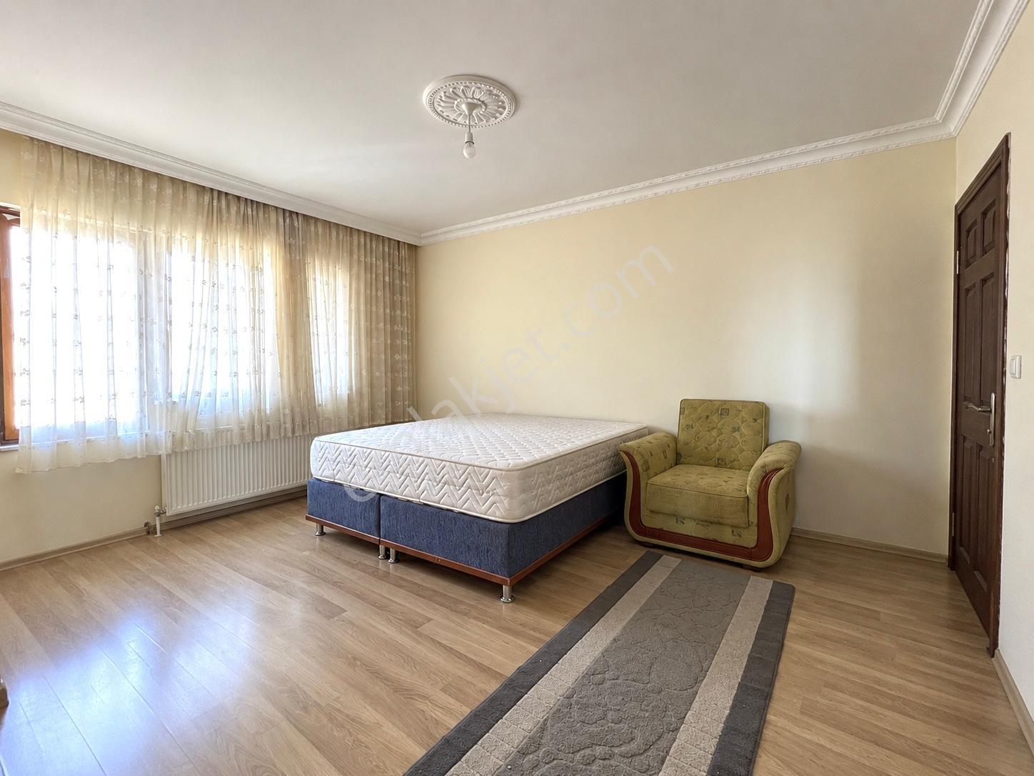 Alcı Mahallesinde Tapulu Ebeveyn Banyolu Geniş Arakat 3+1 Daire — fotoğraf 10