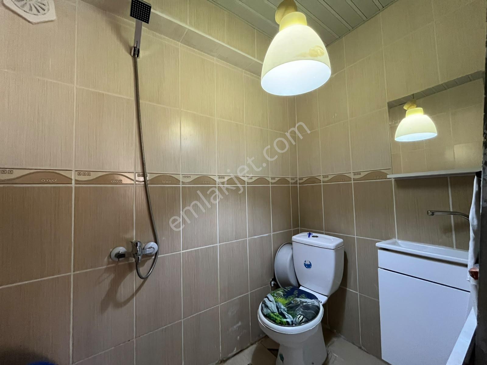 Alcı Mahallesinde Tapulu Ebeveyn Banyolu Geniş Arakat 3+1 Daire — fotoğraf 13
