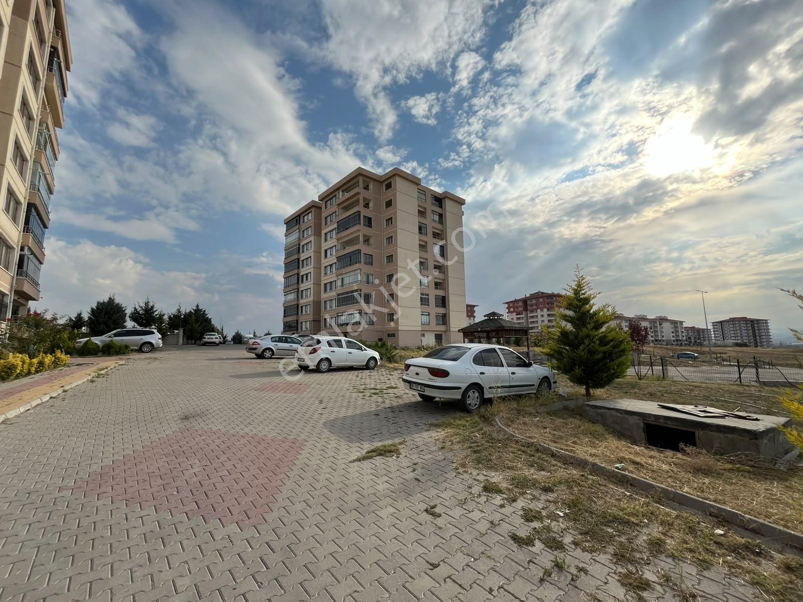 Alcı Mahallesinde Tapulu Ebeveyn Banyolu Geniş Arakat 3+1 Daire — fotoğraf 20