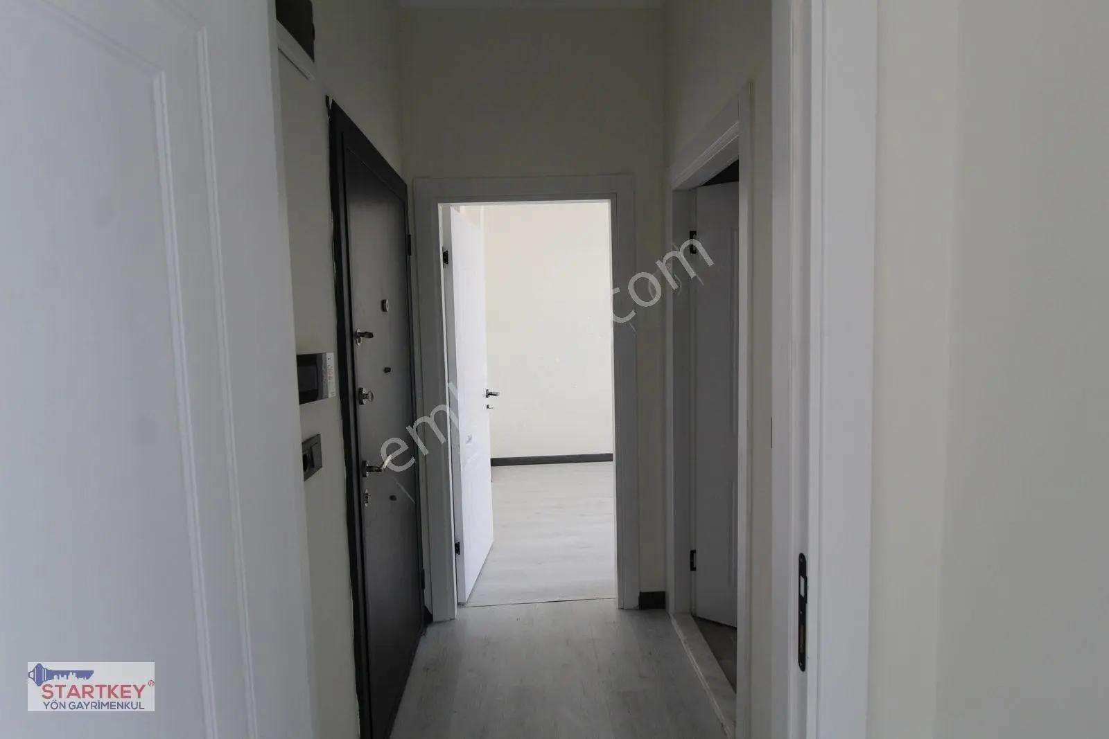 Startkey Yön Nkul'den Gop'ta Adliye Arkası Satılık 1+1 Daire — fotoğraf 14
