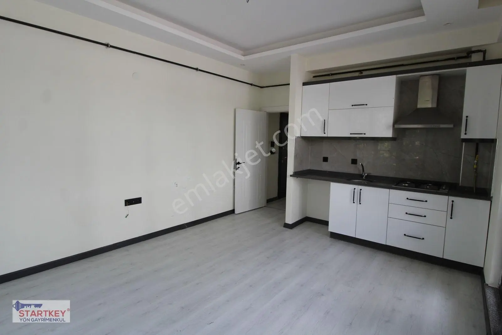 Startkey Yön Nkul'den Gop'ta Adliye Arkası Satılık 1+1 Daire — fotoğraf 17