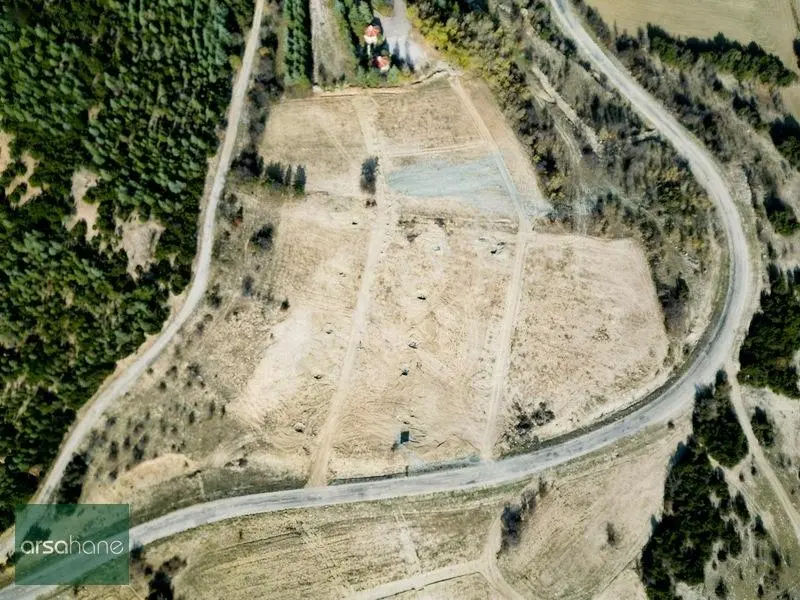 Arsahane 'den Isparta 'da Projeli İmarlı Manzaralı Arsa — fotoğraf 4