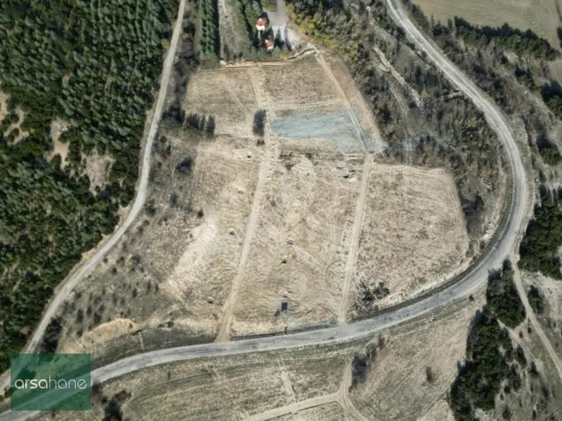 Arsahane 'den Isparta 'da Projeli İmarlı Manzaralı Arsa — fotoğraf 4