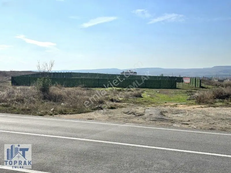 Bursa Yolu'nda 1187m² Köşe Parsel, 2 Villa İmarlı Arsa — fotoğraf 3