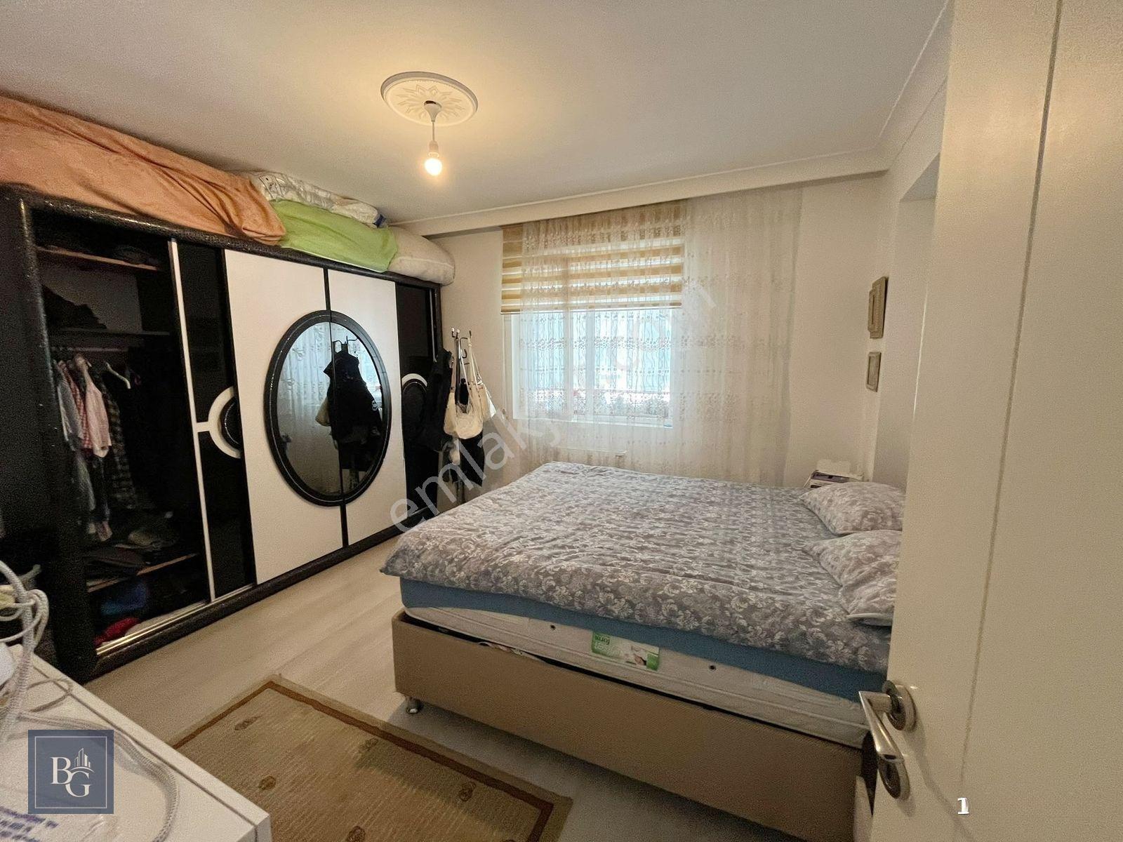 Ege'de Fırsat Daire!! Cadde Üzerinde Masrafsız Ara Kat 150m² 3+1 — fotoğraf 7