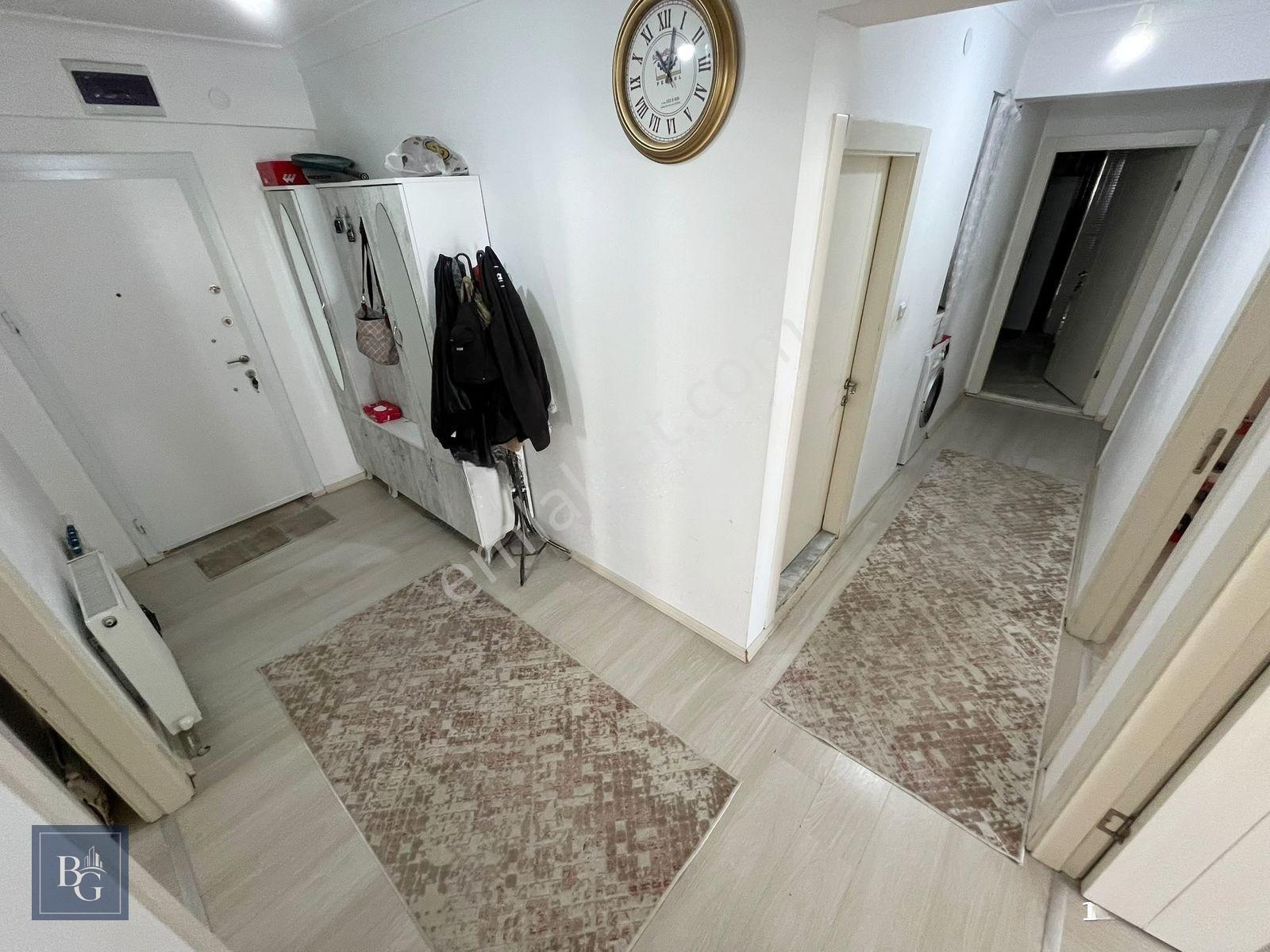 Ege'de Fırsat Daire!! Cadde Üzerinde Masrafsız Ara Kat 150m² 3+1 — fotoğraf 13
