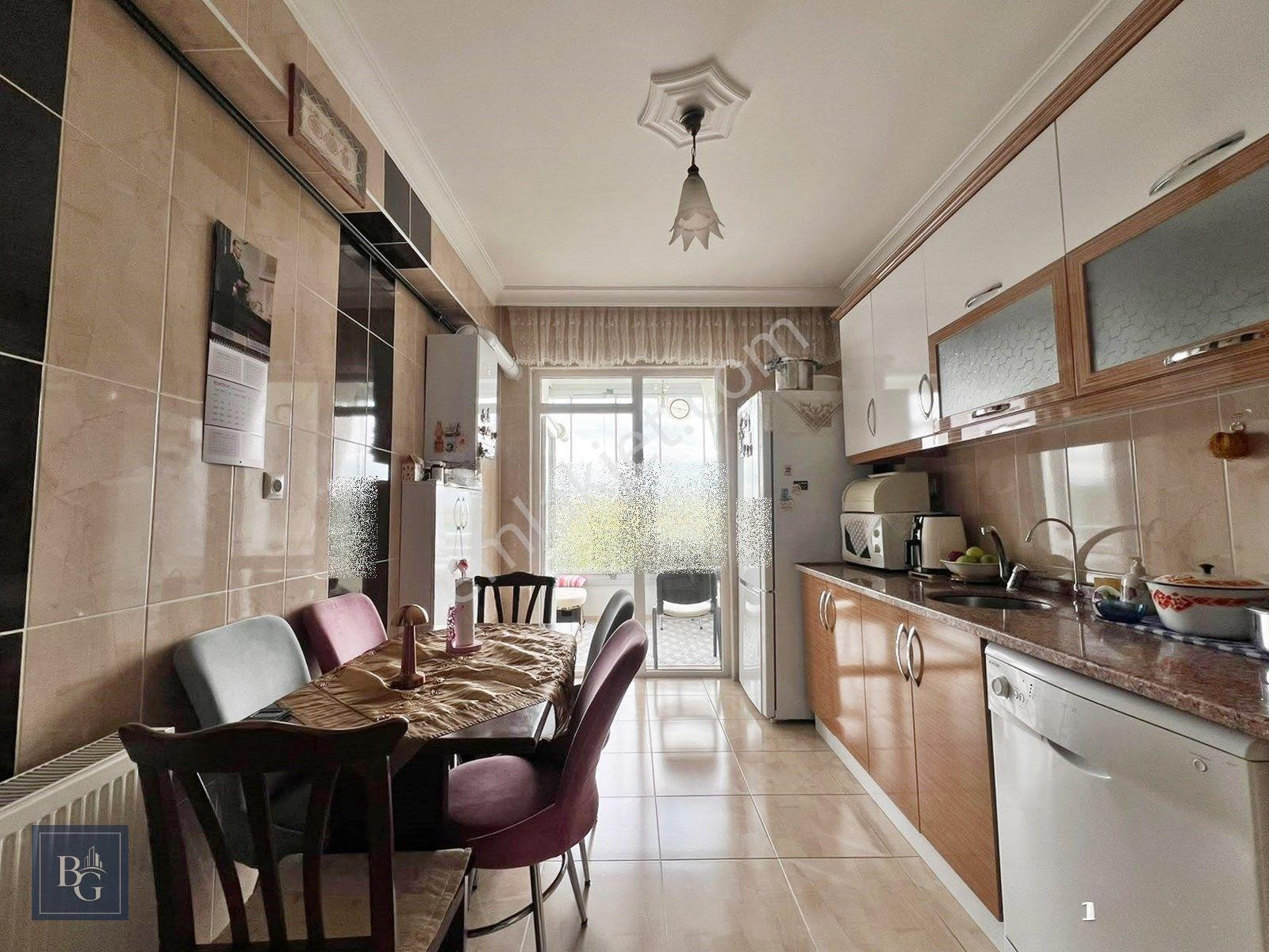⫸︎b*g⫷cadde Üzeri Orman Manzaralı Full Yapılı Masrafsız 3+1 — fotoğraf 2
