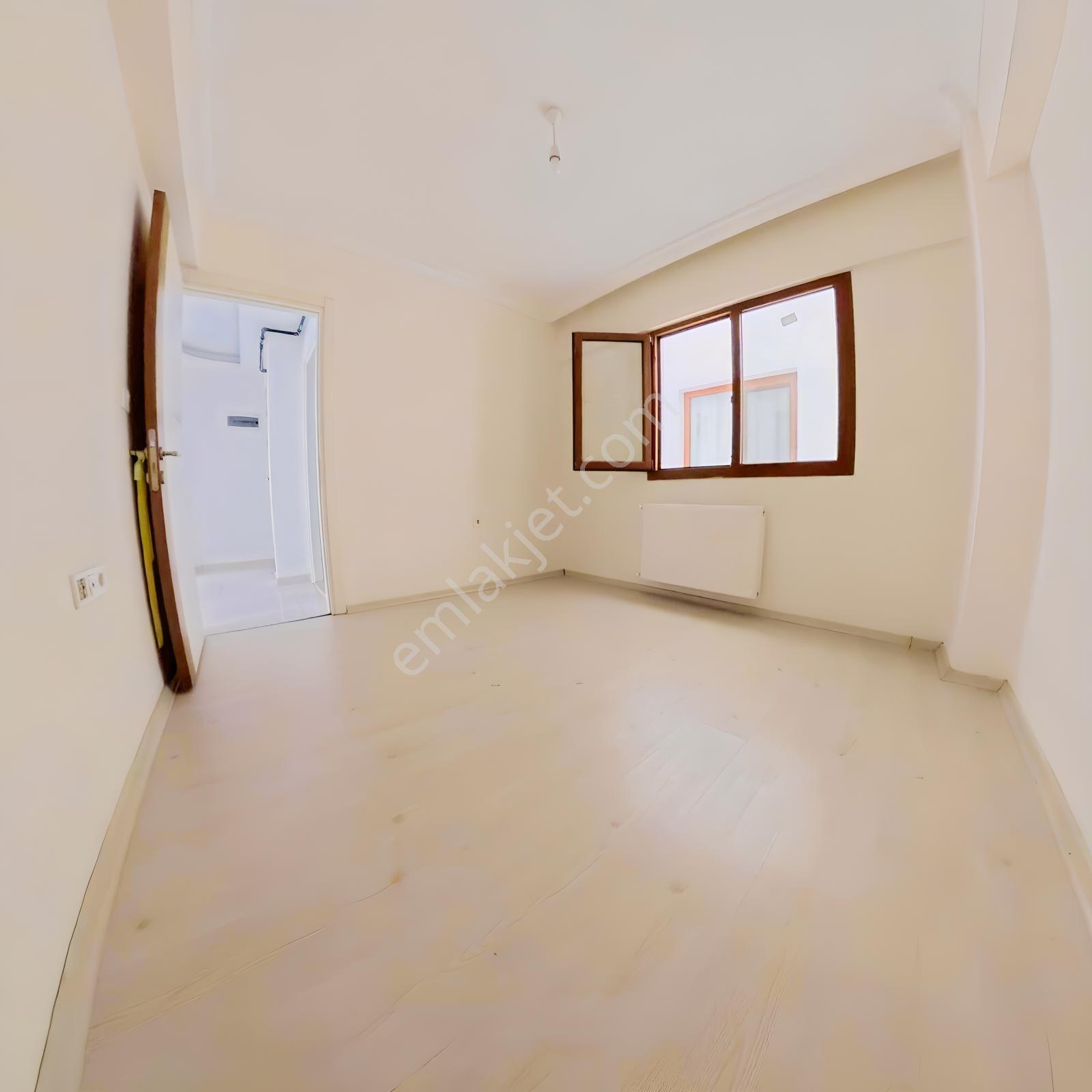 Ordu Bulvarı Arka Sokağı | Satılık 2+1 | Arakat | Geniş Balkon — fotoğraf 12
