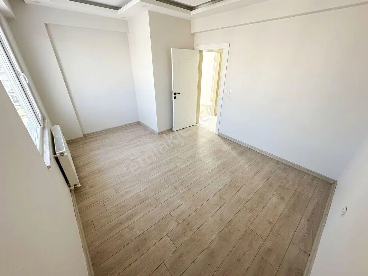 Tek Yetkili Aktif'ten Akçay'da Satılık Yüksek Kredili Harika Konumlu Lüx 1+1 Daire — fotoğraf 2