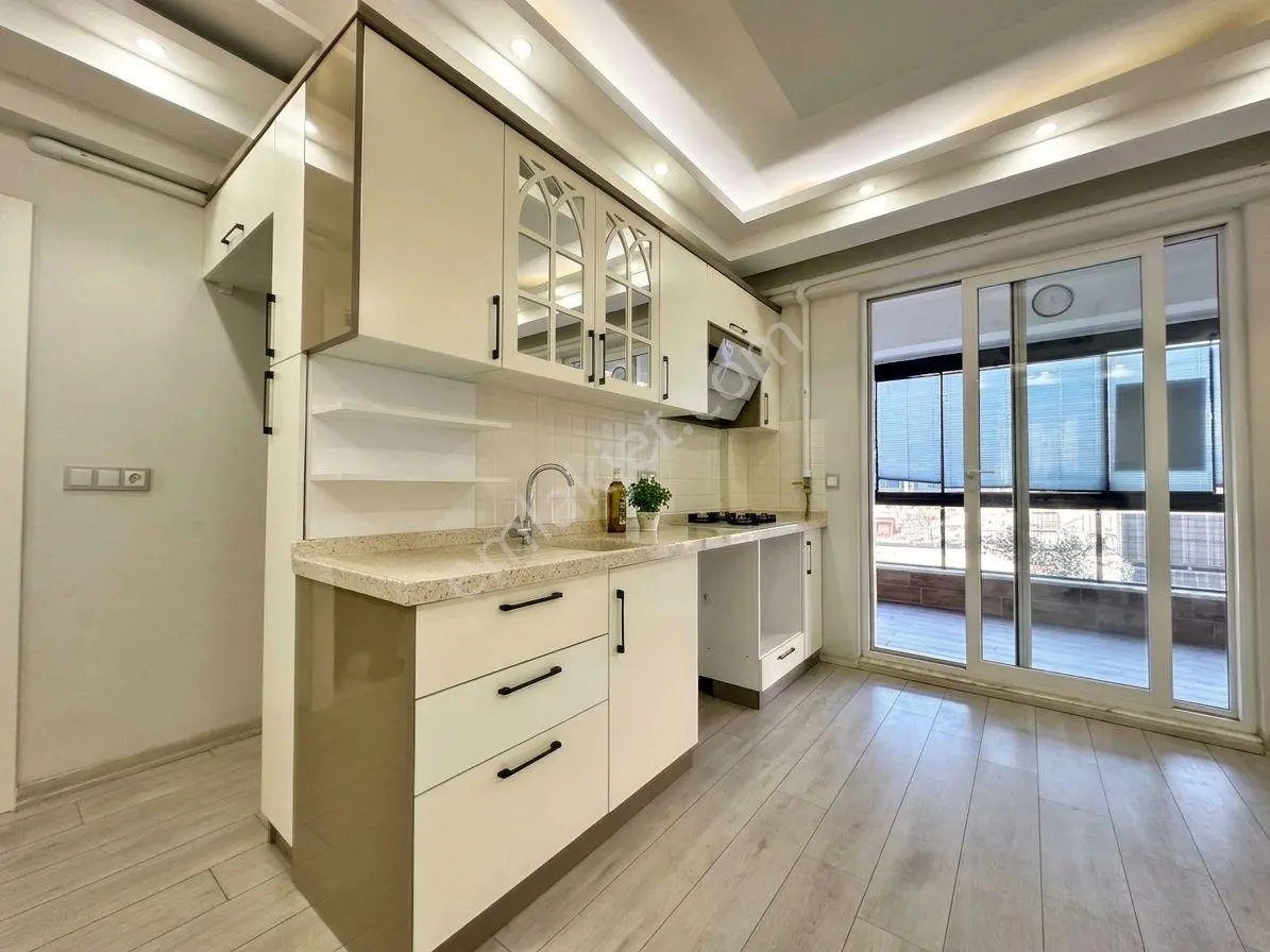 Tek Yetkili Aktif'ten Akçay'da Satılık Yüksek Kredili Harika Konumlu Lüx 1+1 Daire — fotoğraf 6