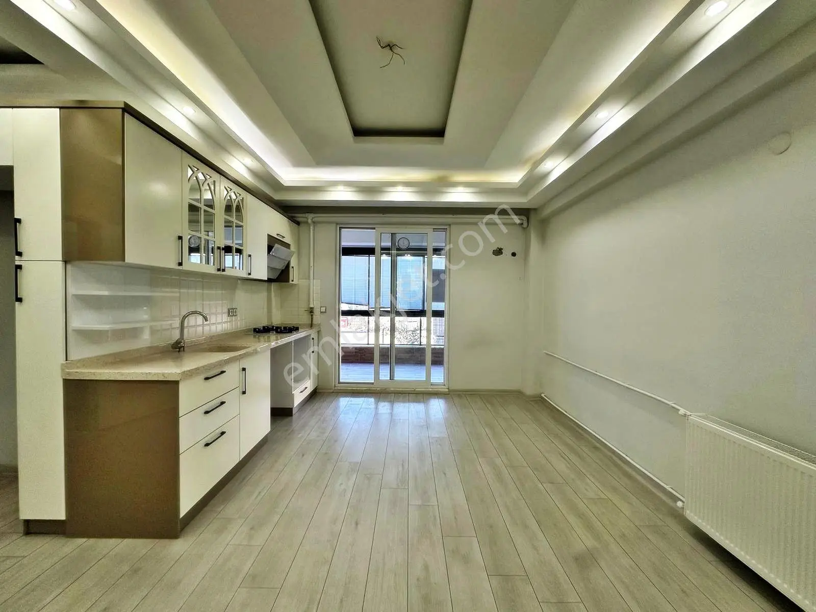 Tek Yetkili Aktif'ten Akçay'da Satılık Yüksek Kredili Harika Konumlu Lüx 1+1 Daire — fotoğraf 9