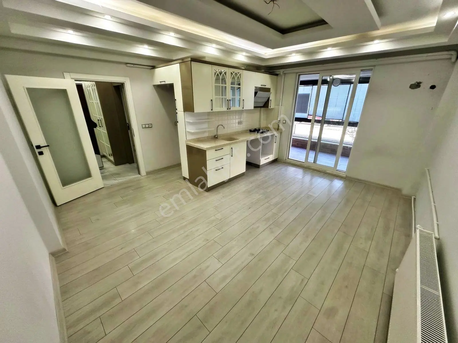 Tek Yetkili Aktif'ten Akçay'da Satılık Yüksek Kredili Harika Konumlu Lüx 1+1 Daire — fotoğraf 14