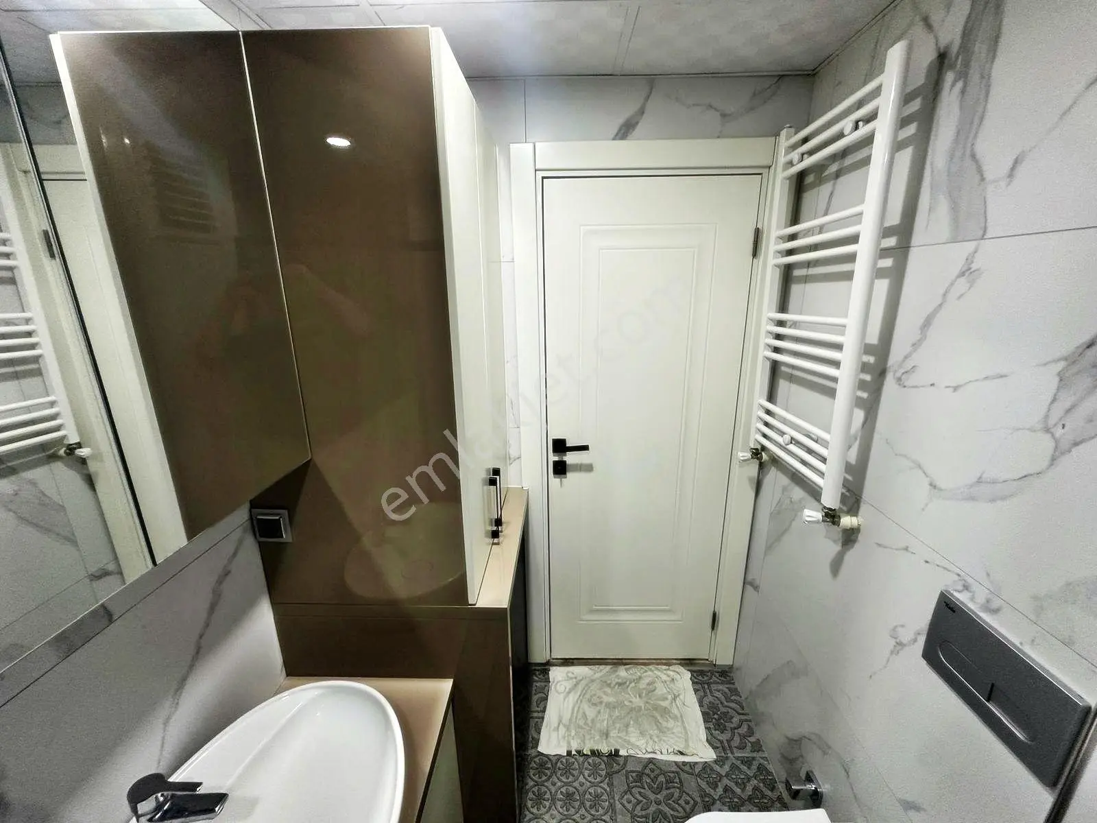 Tek Yetkili Aktif'ten Akçay'da Satılık Yüksek Kredili Harika Konumlu Lüx 1+1 Daire — fotoğraf 22