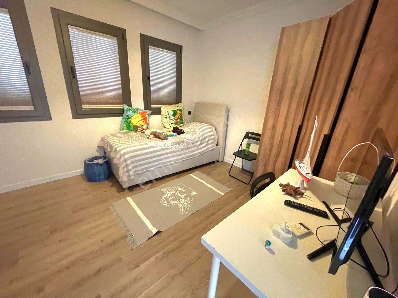 Kuşadasının En Elit Bölgesinde Plaja Ve Avm'lere Yakın Özel Havuzlu Tek Müstakil 4+1 Villa — fotoğraf 30