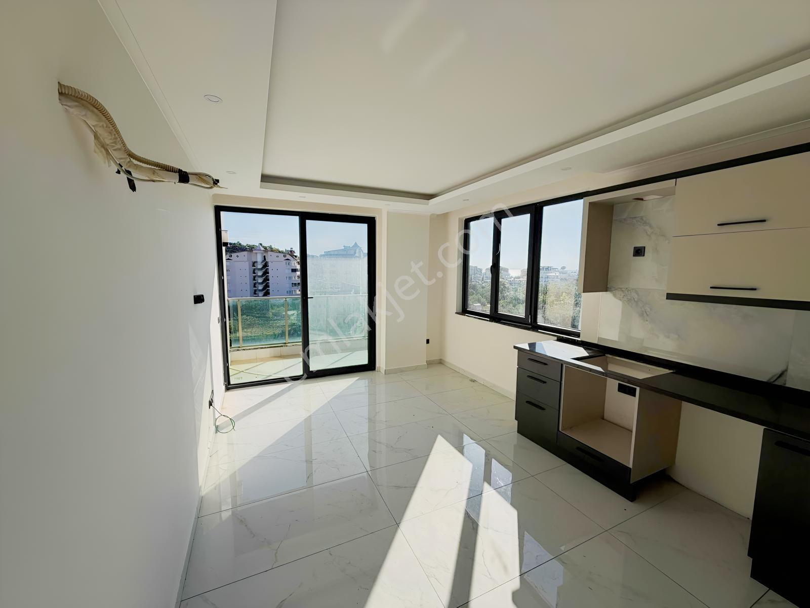 Avsallar Onur Life Residence 4.kat 1+1 46m2 Denize 700 Metre — fotoğraf 16