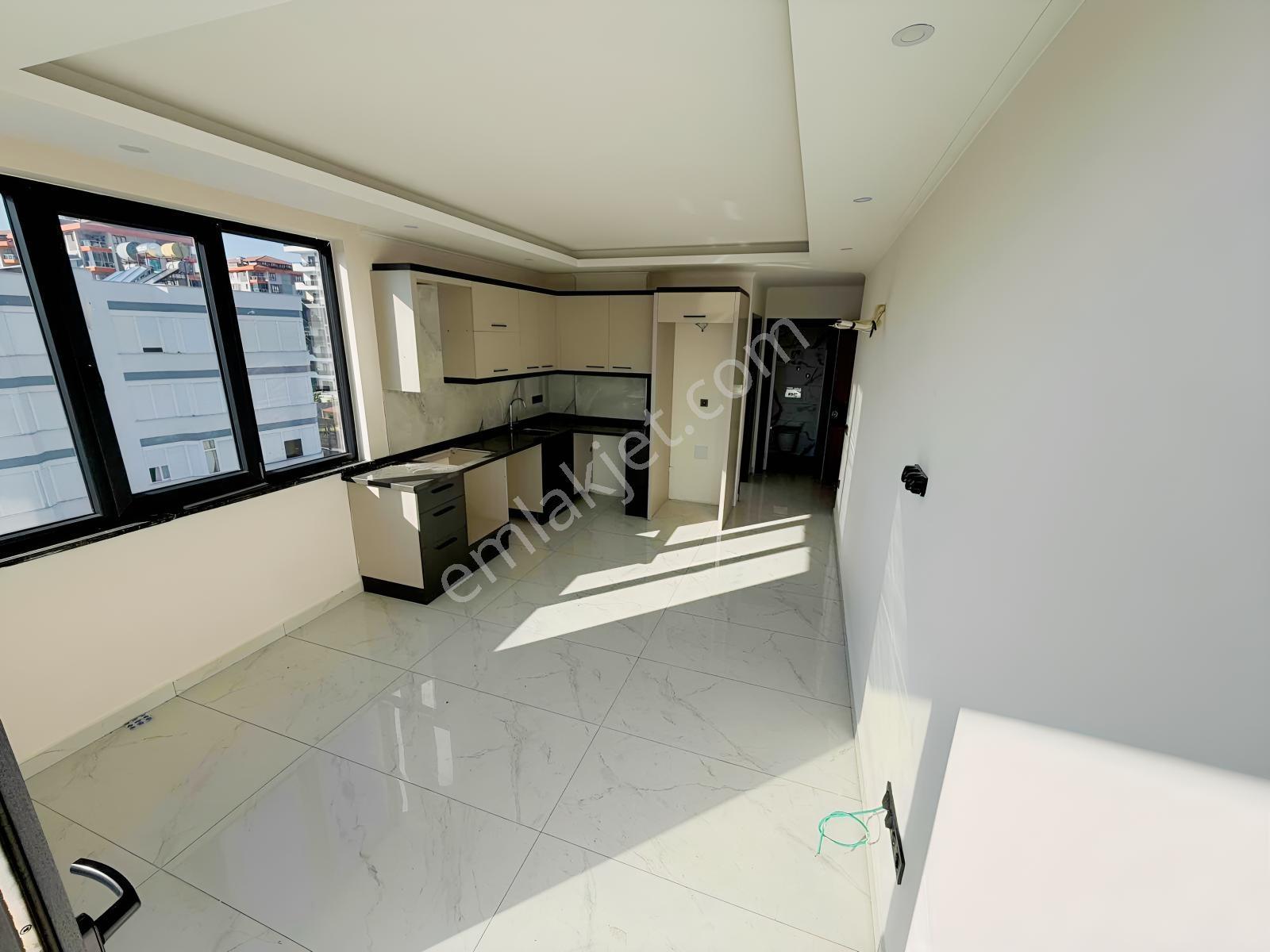 Avsallar Onur Life Residence 4.kat 1+1 46m2 Denize 700 Metre — fotoğraf 17