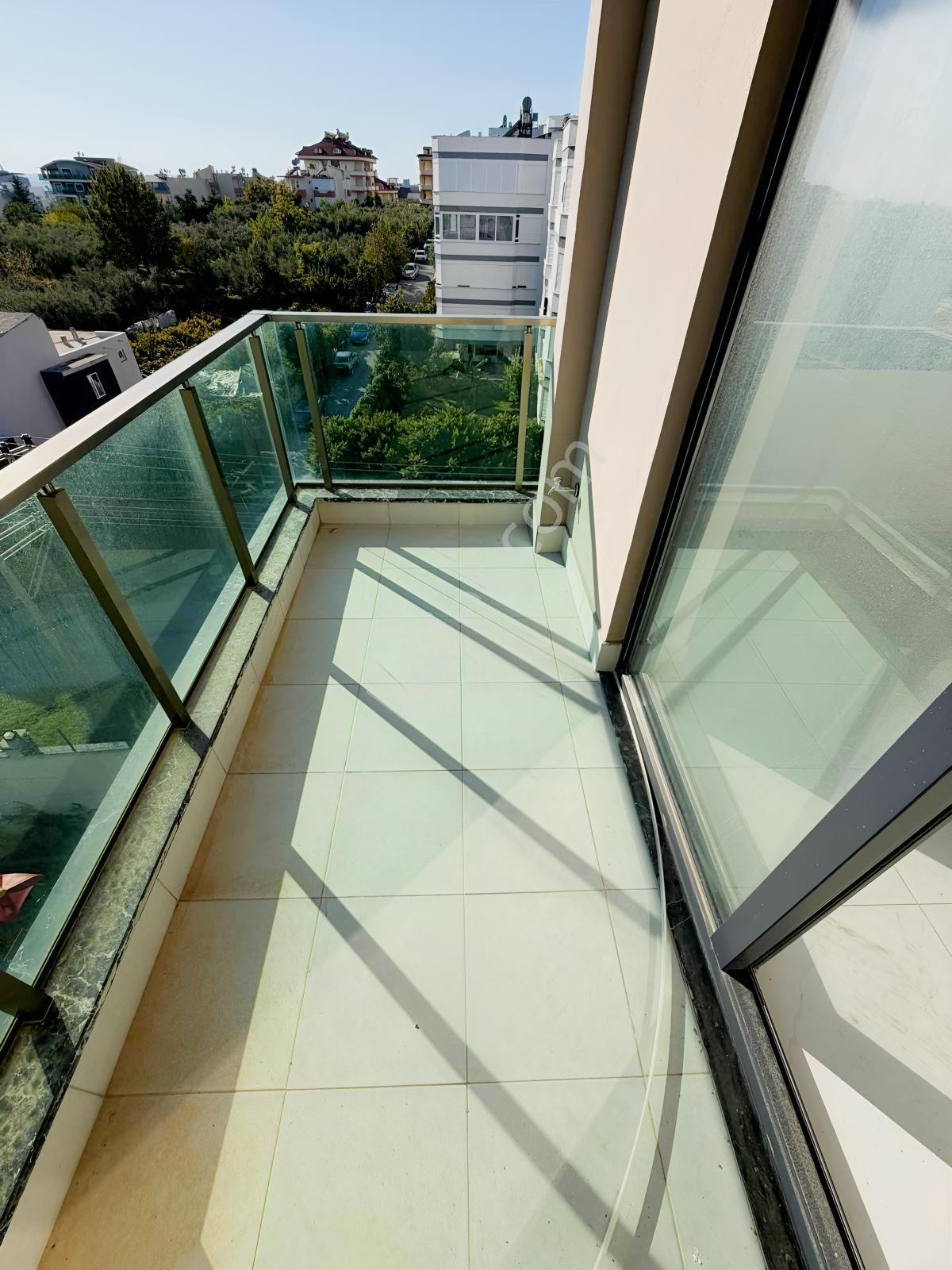 Avsallar Onur Life Residence 4.kat 1+1 46m2 Denize 700 Metre — fotoğraf 40