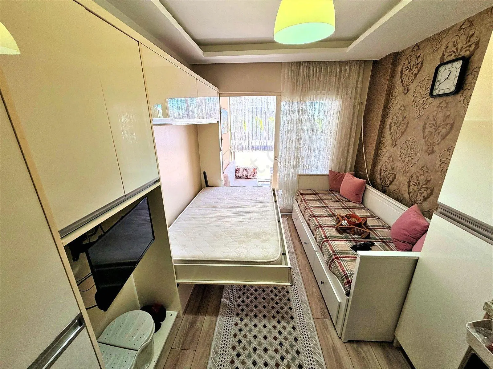 Aktif'ten Akçay'da Satılık Yüzme Havuzlu, Kapalı Otoparklı Full Eşyalı 1+0 Daire — fotoğraf 35