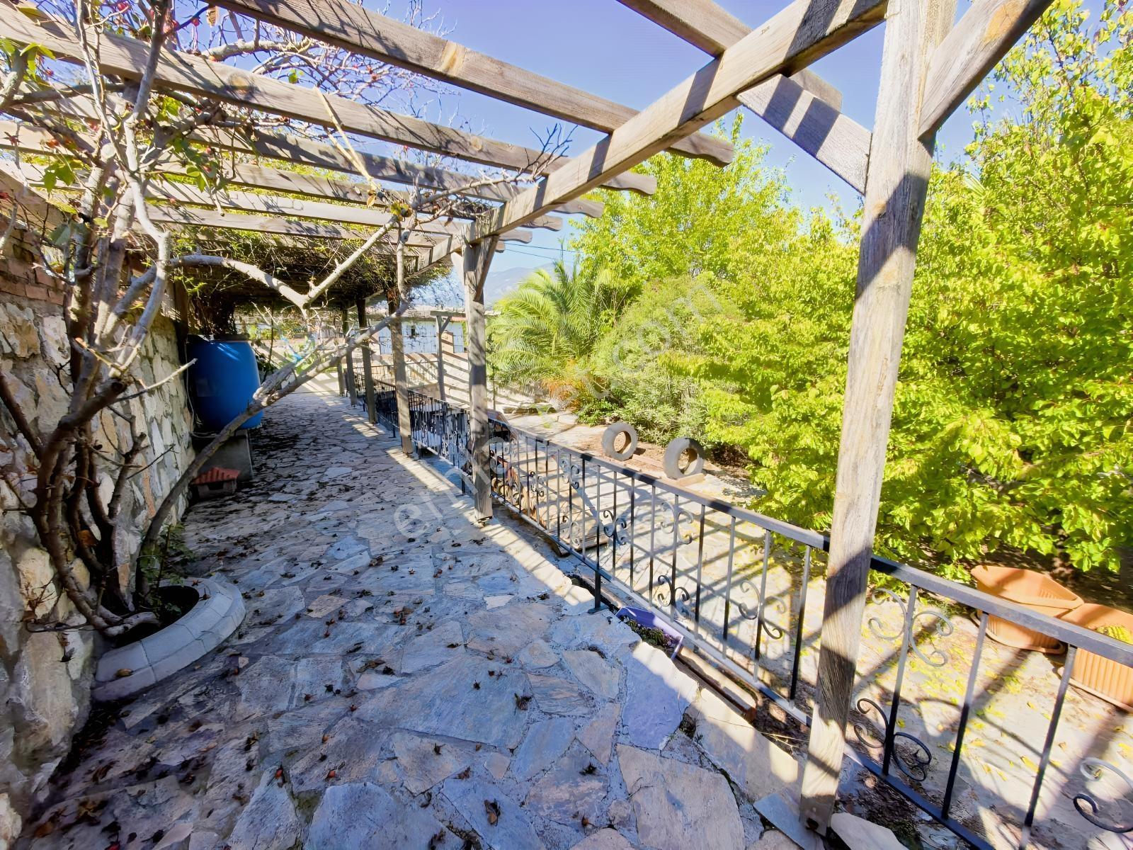 Fethiye Üzümlüde Fırsat İmarlı Arsa — fotoğraf 11