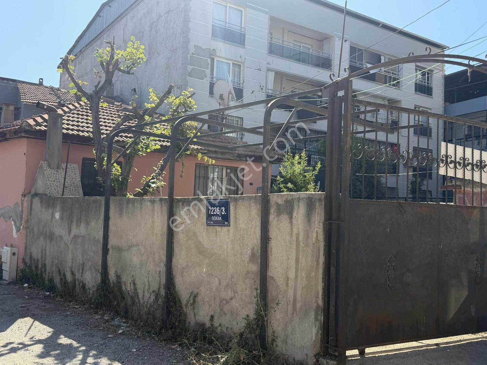 35 Remax Best Ofisinden Satılık İmarlı Arsa