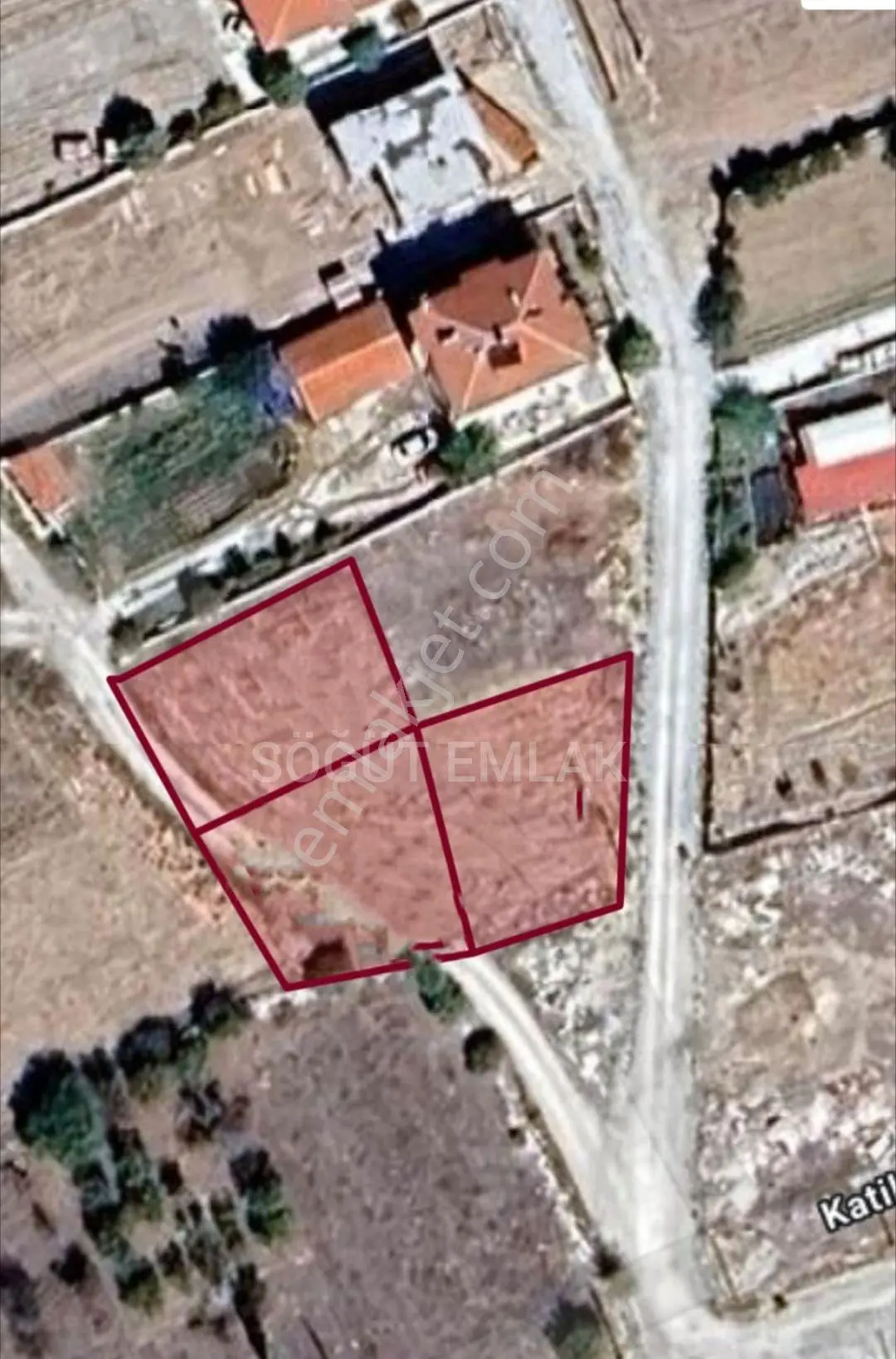 İscehisar'da Yol Üzeri 1182 M² Satılık Konut İmarlı Arsa — fotoğraf 2