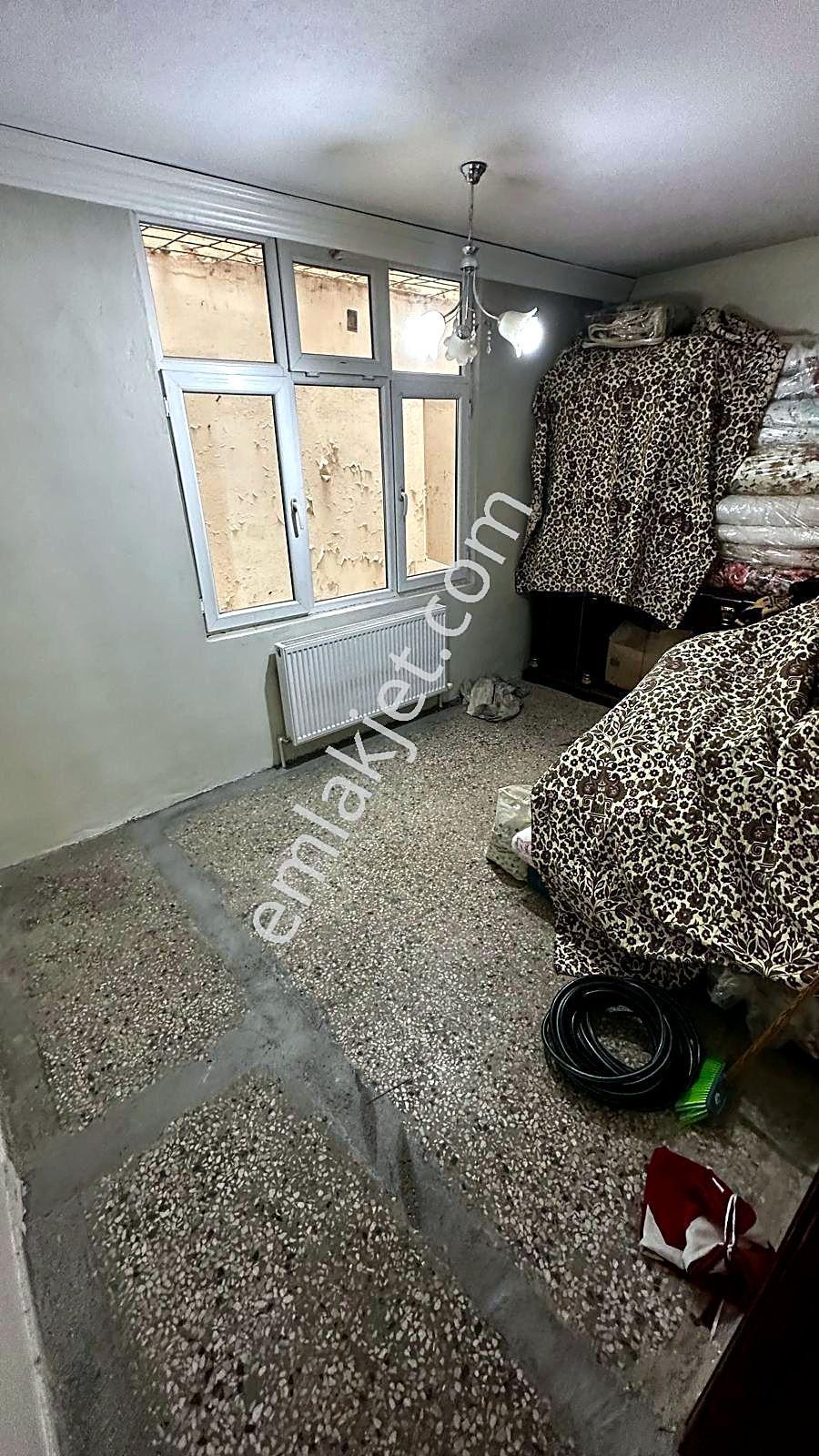 Şehitkamil Selahattin Eyyubi'de Ana Caddeye Yakın Altı Ambarlı 3 Katlı Müstakil Bina — fotoğraf 15